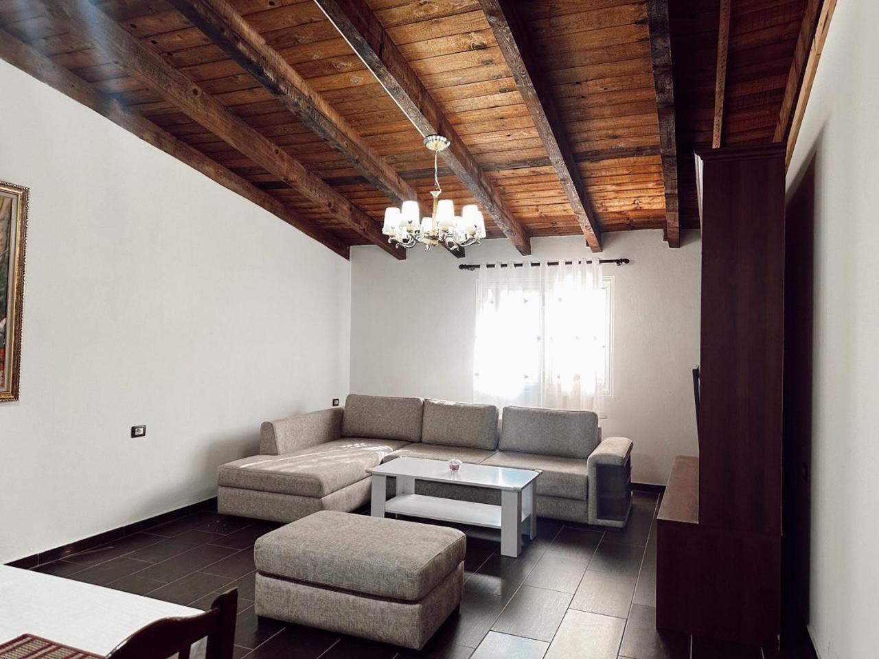 Oa'S Beach Apartment Vlorë Extérieur photo