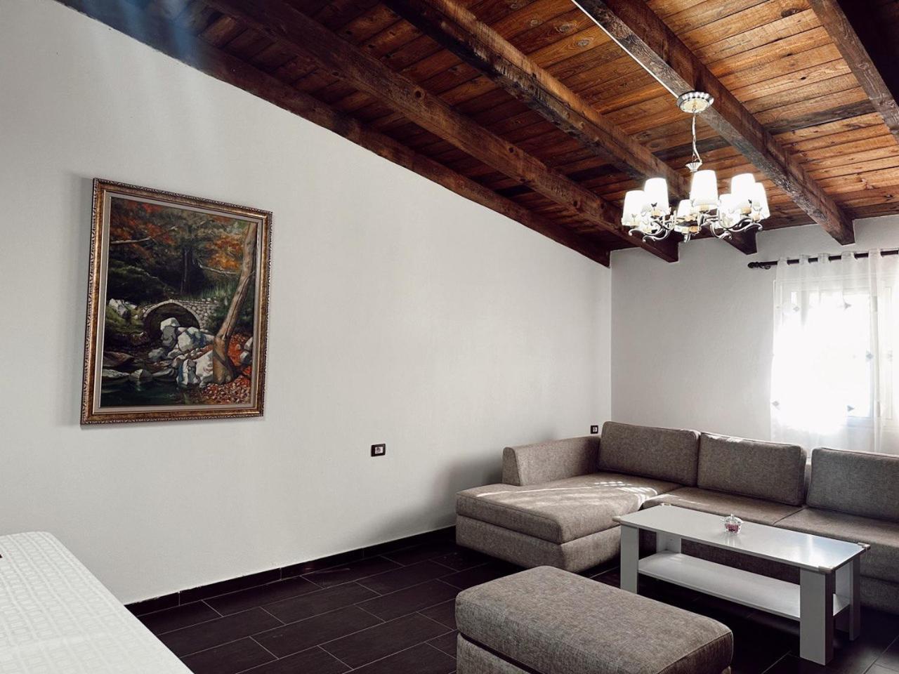 Oa'S Beach Apartment Vlorë Extérieur photo