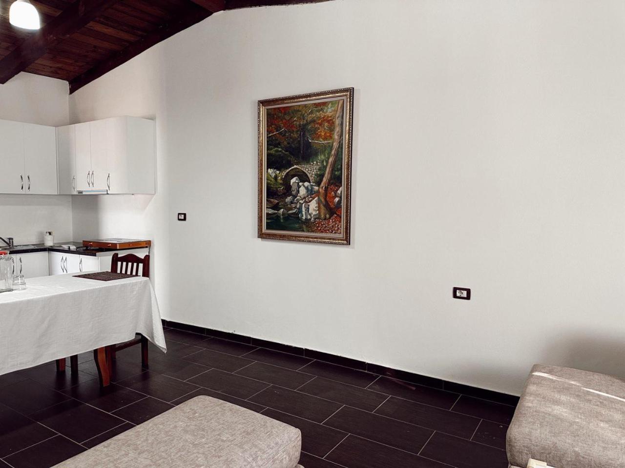Oa'S Beach Apartment Vlorë Extérieur photo